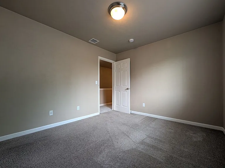 3623 Kendra St — Photo 21