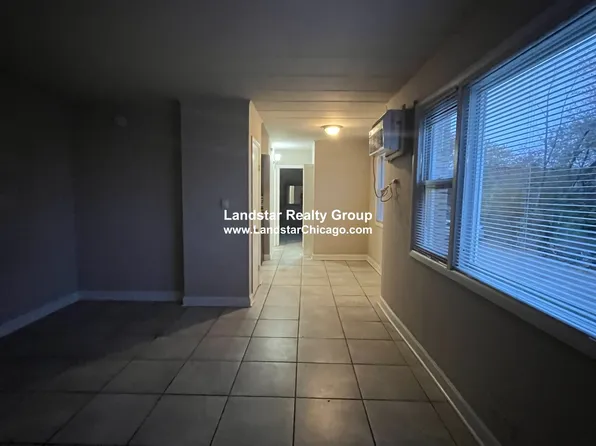 3820 25th Ave APT 15, Schiller Park, IL 60176
