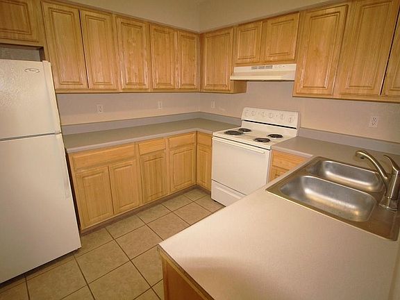 4th image of 3503 Brittany Ct