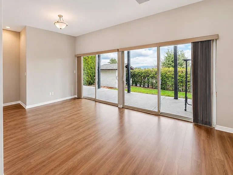 14748 Upper Roper Ave — Photo 10