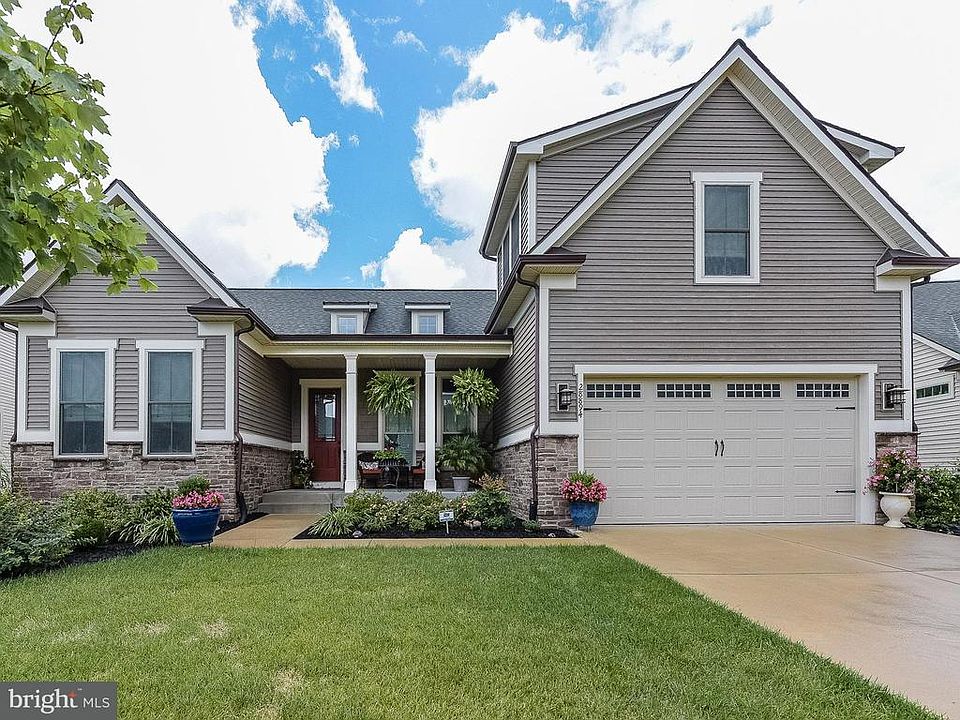1st image of 28894 Whaler Ln