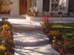 28041 Liana Ln, Valencia, CA 91354