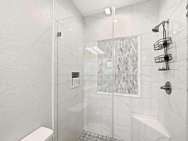 302 W Park St — Photo 23