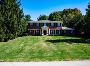 155 Totem Rd, Indian Hills, KY 40207