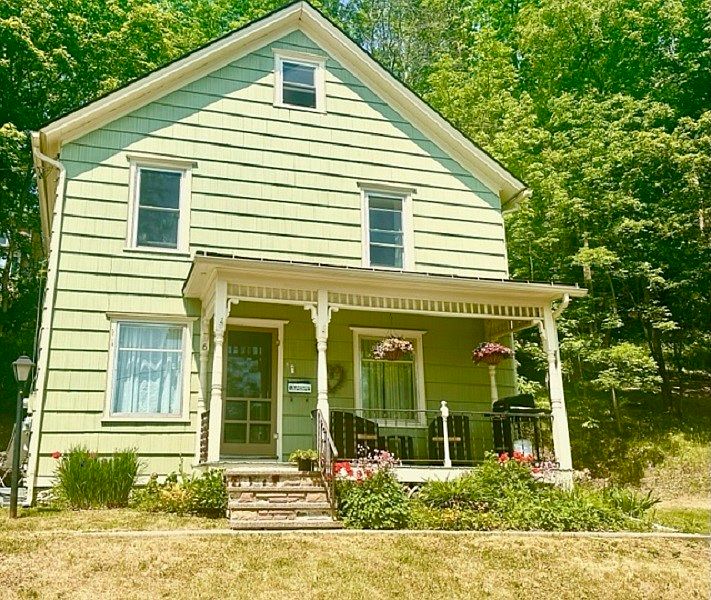 6 Grove St, Cooperstown, NY 13326 Zillow