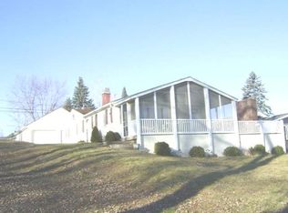 8591 Old State Ave, Farwell, MI 48622