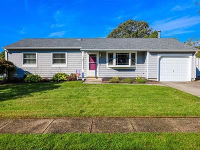 116 Glenmere Way, Holbrook, NY, 11741