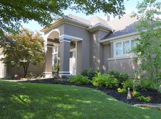 15450 Ironhorse Cir, Leawood, KS 66224
