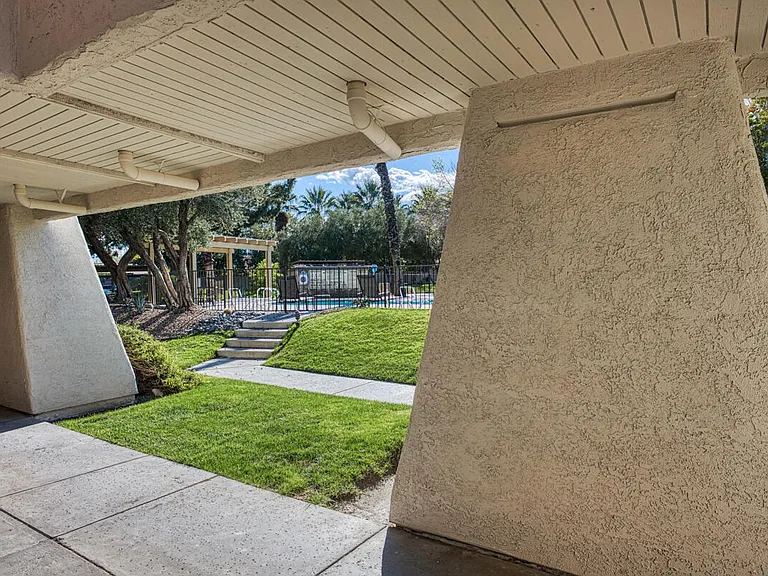 420 N Villa Ct #100 — Photo 18