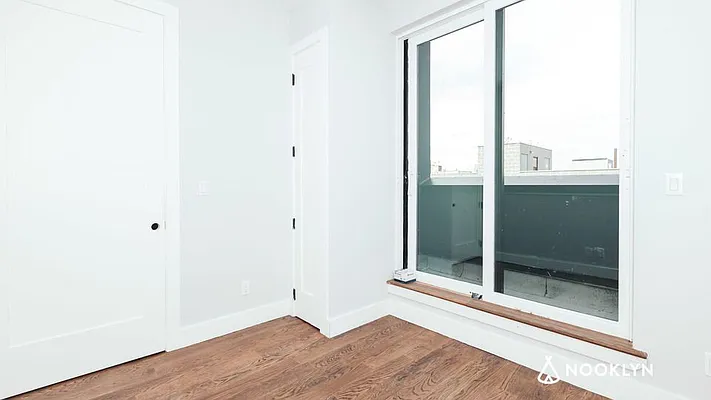 Rented by Nooklyn NYC LLC | media 12