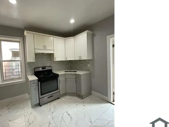 114 Maple St, Yonkers, NY