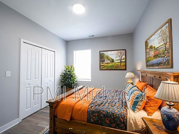 4th image of 1837 Montcalm St Unit B