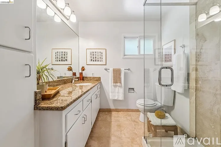 3 bed, 1260 sqft, $1,700 — Photo 3