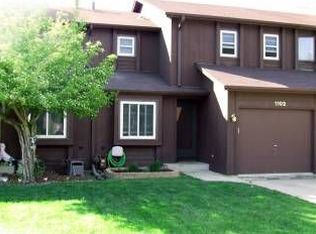 1102 Riverwood Dr, Algonquin, IL 60102