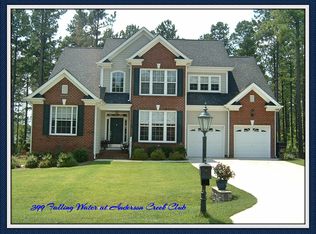 399 Falling Water Rd, Spring Lake, NC 28390