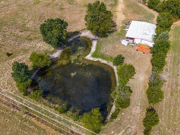 5th image of 231 McDonald Rd
