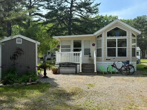 1 Robinson Way #A97, Kennebunk, ME 04043
