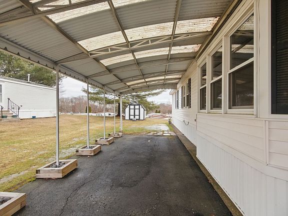 4th image of 82 Clayton Dr