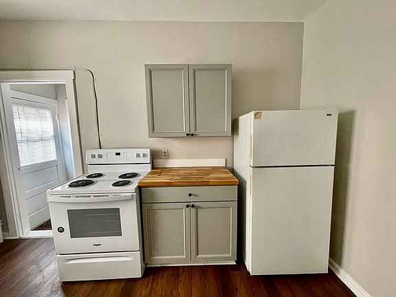 5th image of 221 W Todd St Unit 4