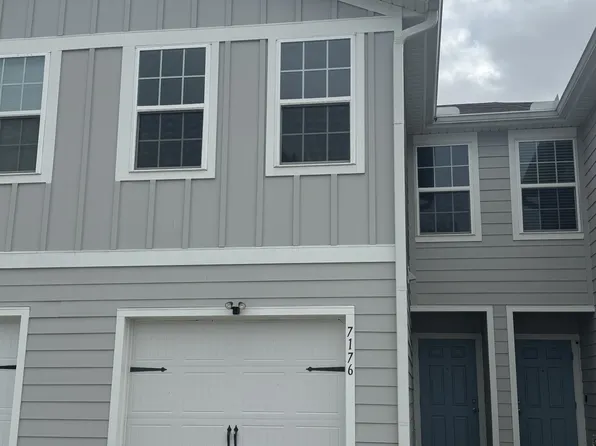 7176 Luminary Ln, Jacksonville, FL 32210