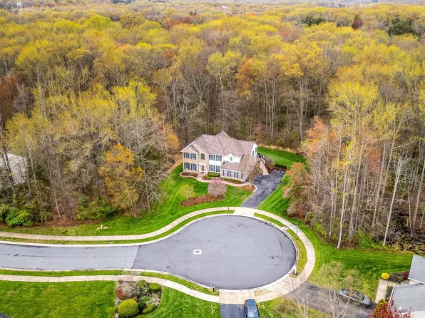 20 Stirling Dr, Newark, DE 19702