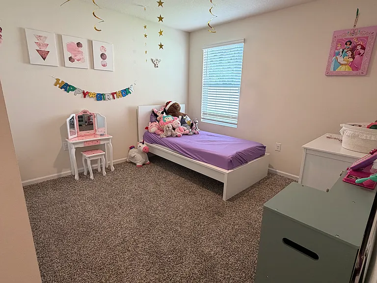 2170 Englewood Ct — Photo 9