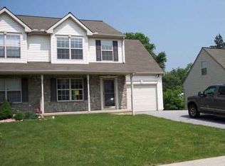 1740 Rocky Rd, Dover, PA 17315