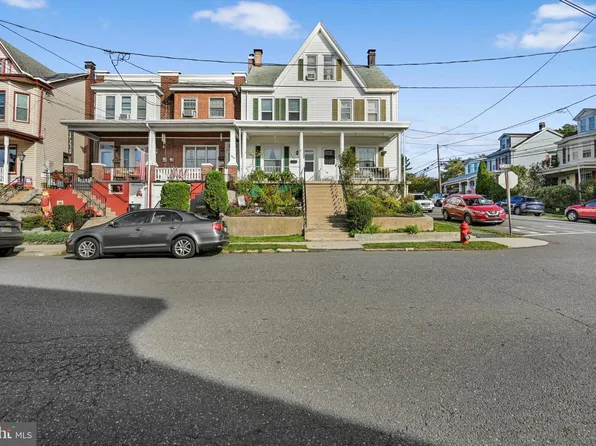 1802 E Elk Ave, Pottsville, PA 17901
