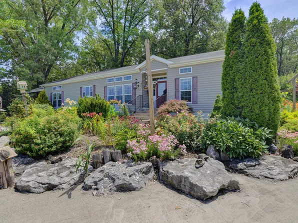 218 Ashland Lane, Sparta, MO 65753