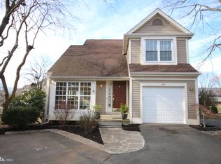 313 Foxridge Dr SW, Leesburg, VA