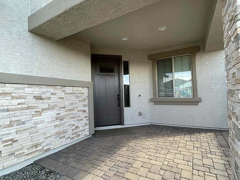21715 E Lords Way — Photo 7