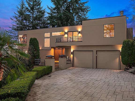 2nd image of 510 96th Ave SE