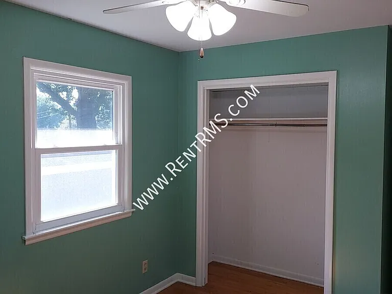 5317 SW 24th St — Photo 14