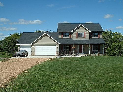 1st image of 23345 Bluff Ct