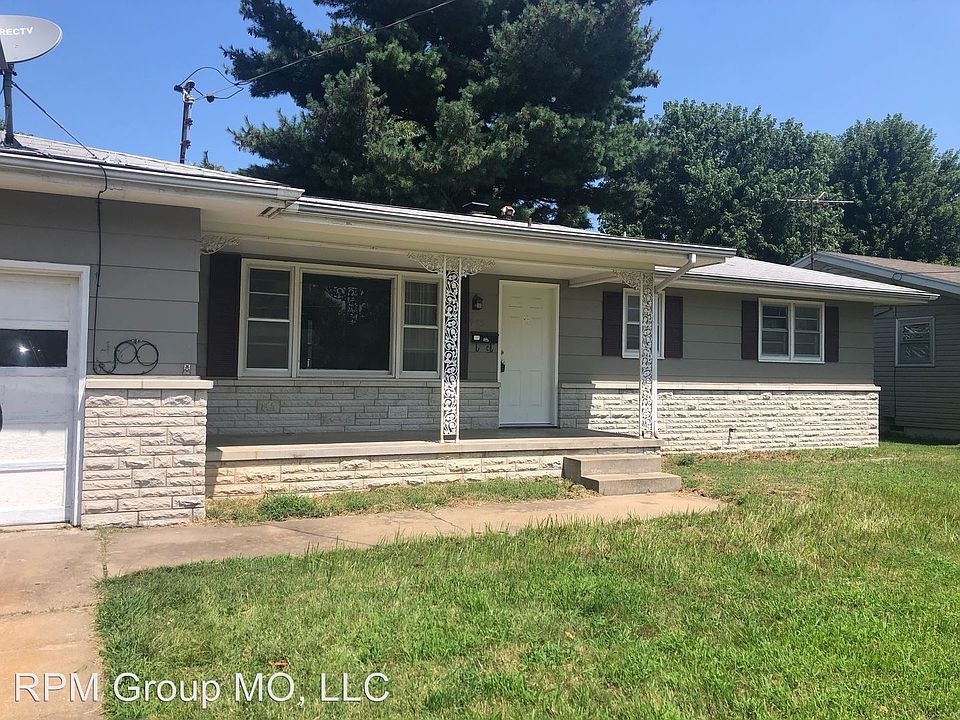 1943 E Glenco St, Springfield, MO 65803 Zillow