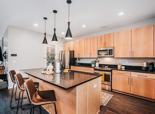 824 E 27th St, Kansas City, MO 64108