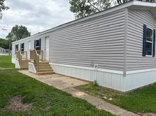 1625 B St #15, Anderson, IN 46016