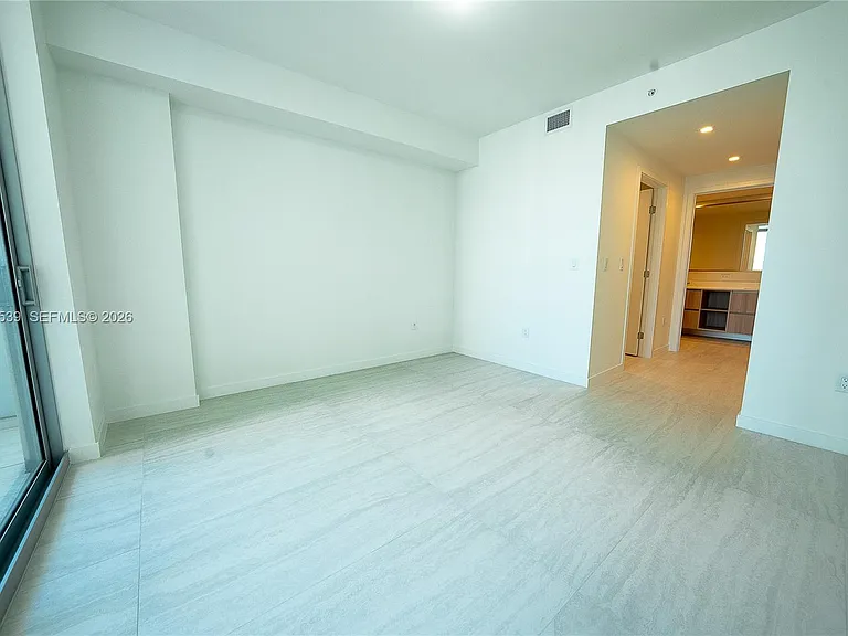 77 SE 5th St #2203 — Photo 15