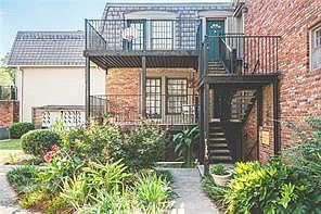 3rd image of 3091 Colonial Way APT F2