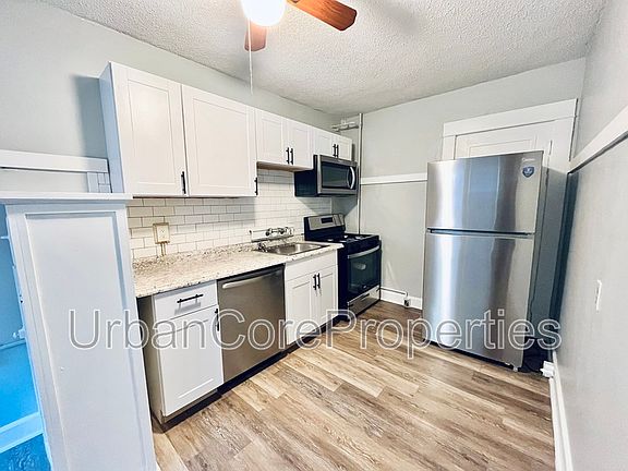 4th image of 249 4th Ave N APT 2