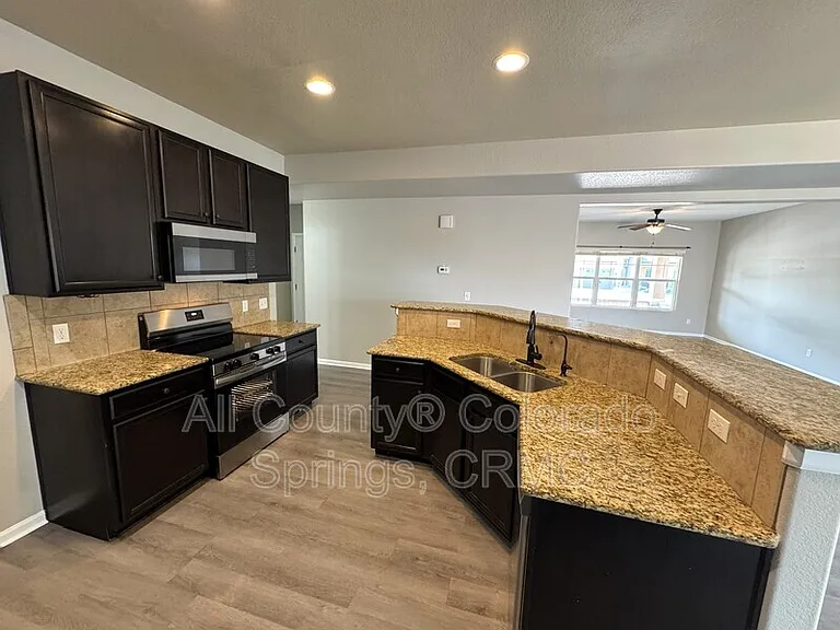 10394 Abrams Dr — Photo 9