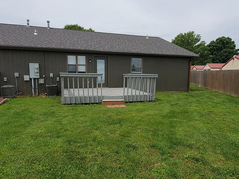 920 Cool Valley Dr — Photo 13