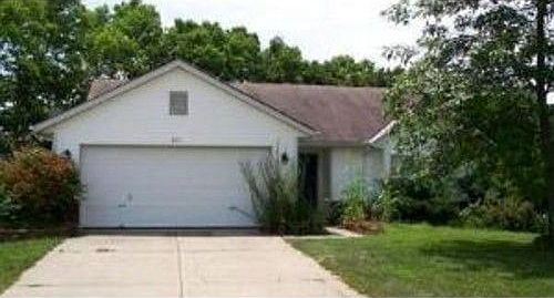 1st image of 647 Willow Pl