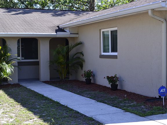 2nd image of 1106 Estatewood Dr