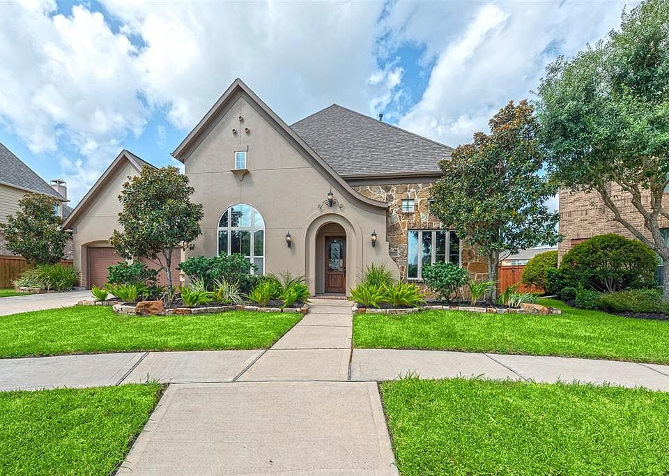 1st image of 10506 Pearl Landing Dr