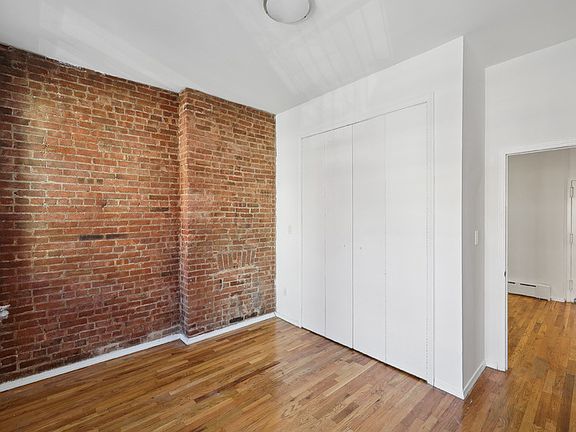 4th image of 858 9th Ave APT 4F