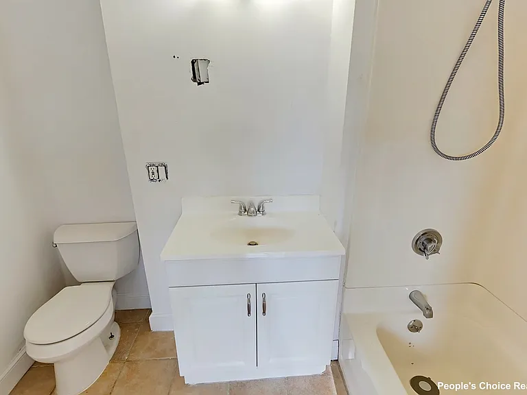 15 Vinal Ave #2B — Photo 9