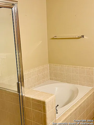 7731 Wexford Cv — Photo 14