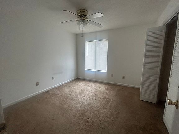 5th image of 3235 W Wimbledon Dr