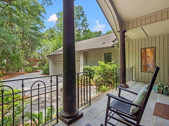 4th image of 129 Conifer Ln